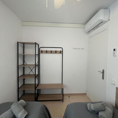 Apartamentos Ct Салоу Экстерьер фото